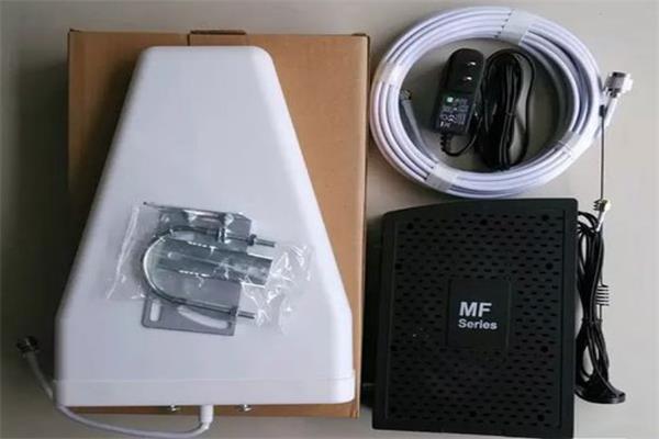 实测蜂易达 MF-8518手机信号放大器！车库杂屋没信号30元的终极解法